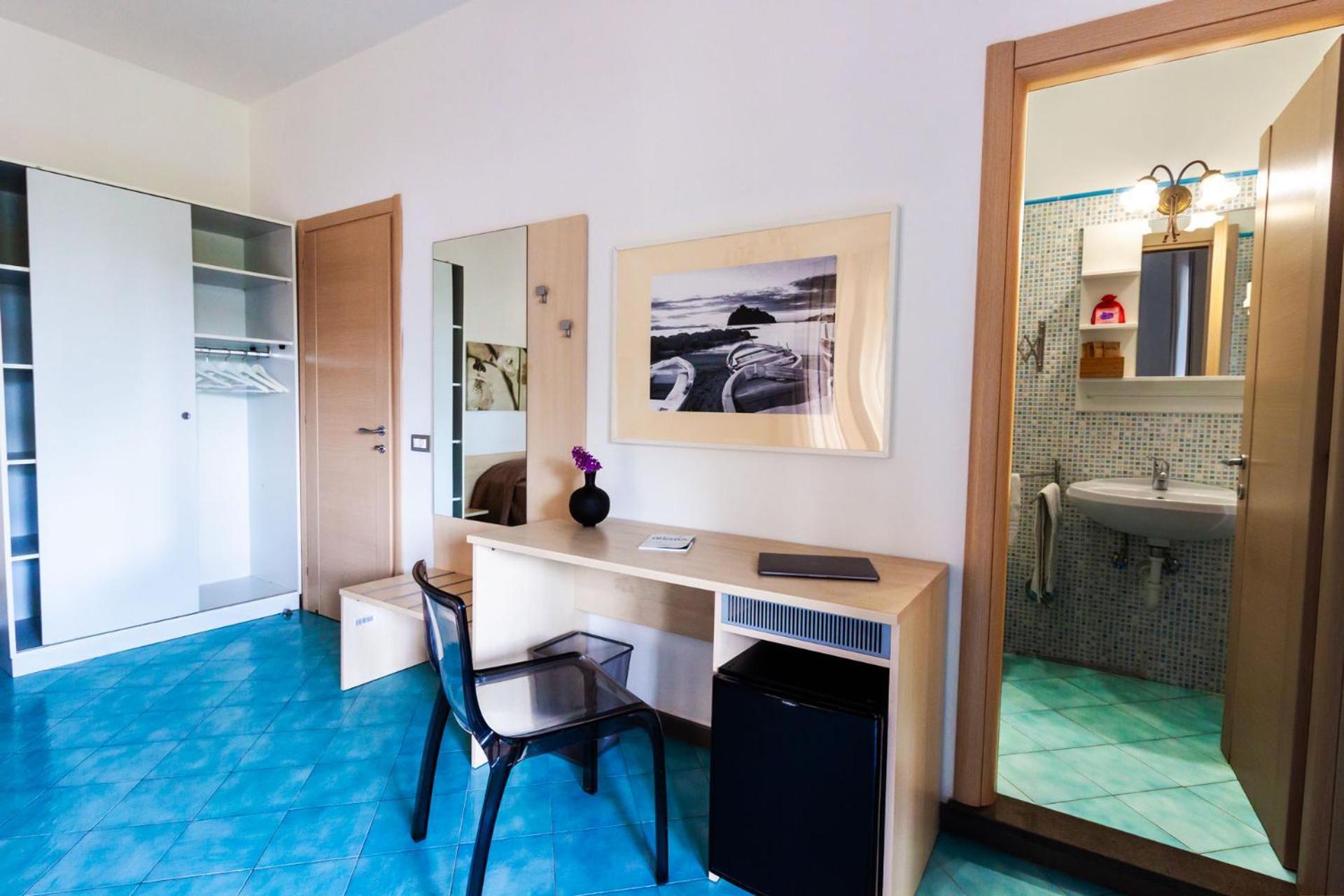 Don Giorgio Rooms & Apartments Іскія Екстер'єр фото