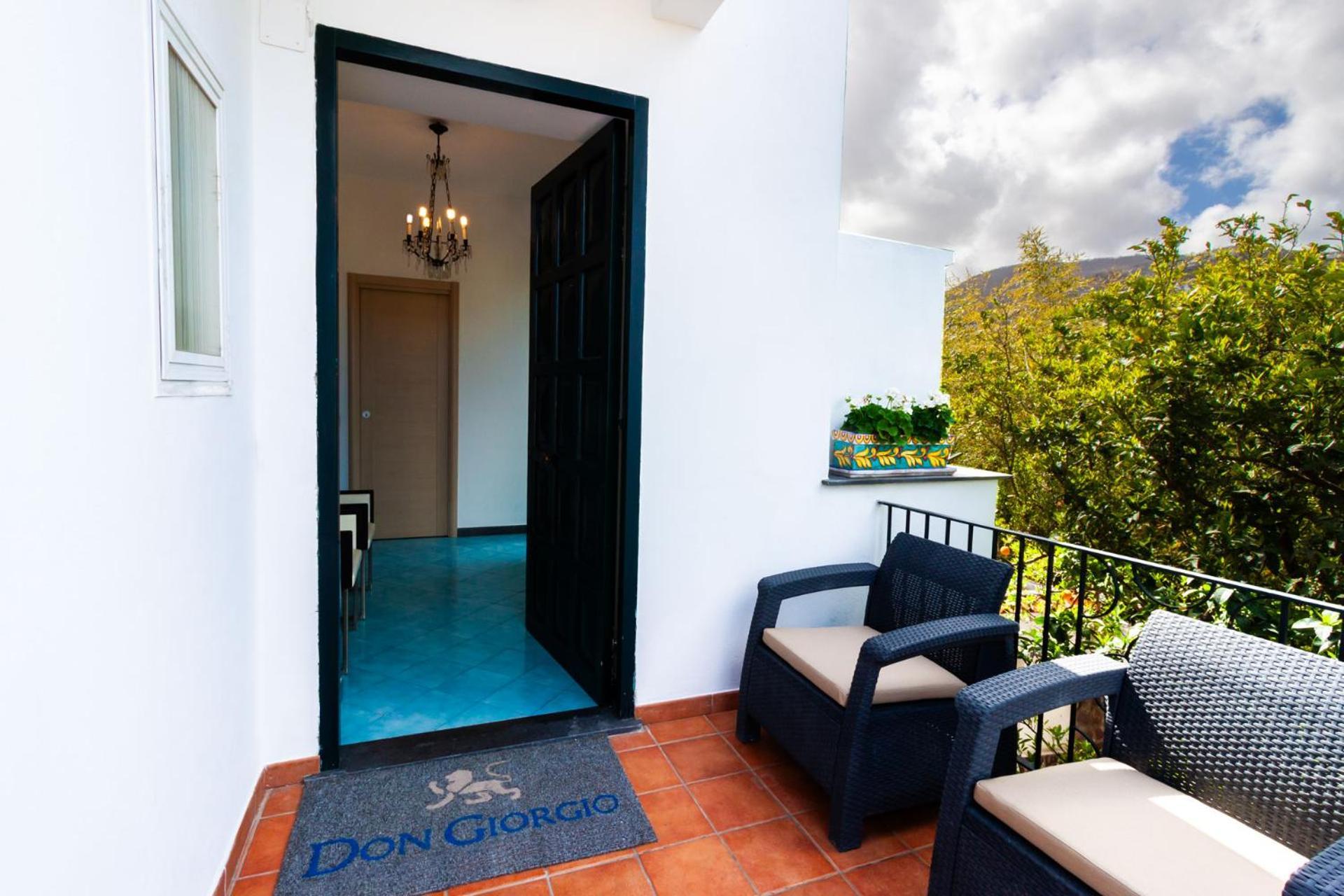 Don Giorgio Rooms & Apartments Іскія Екстер'єр фото